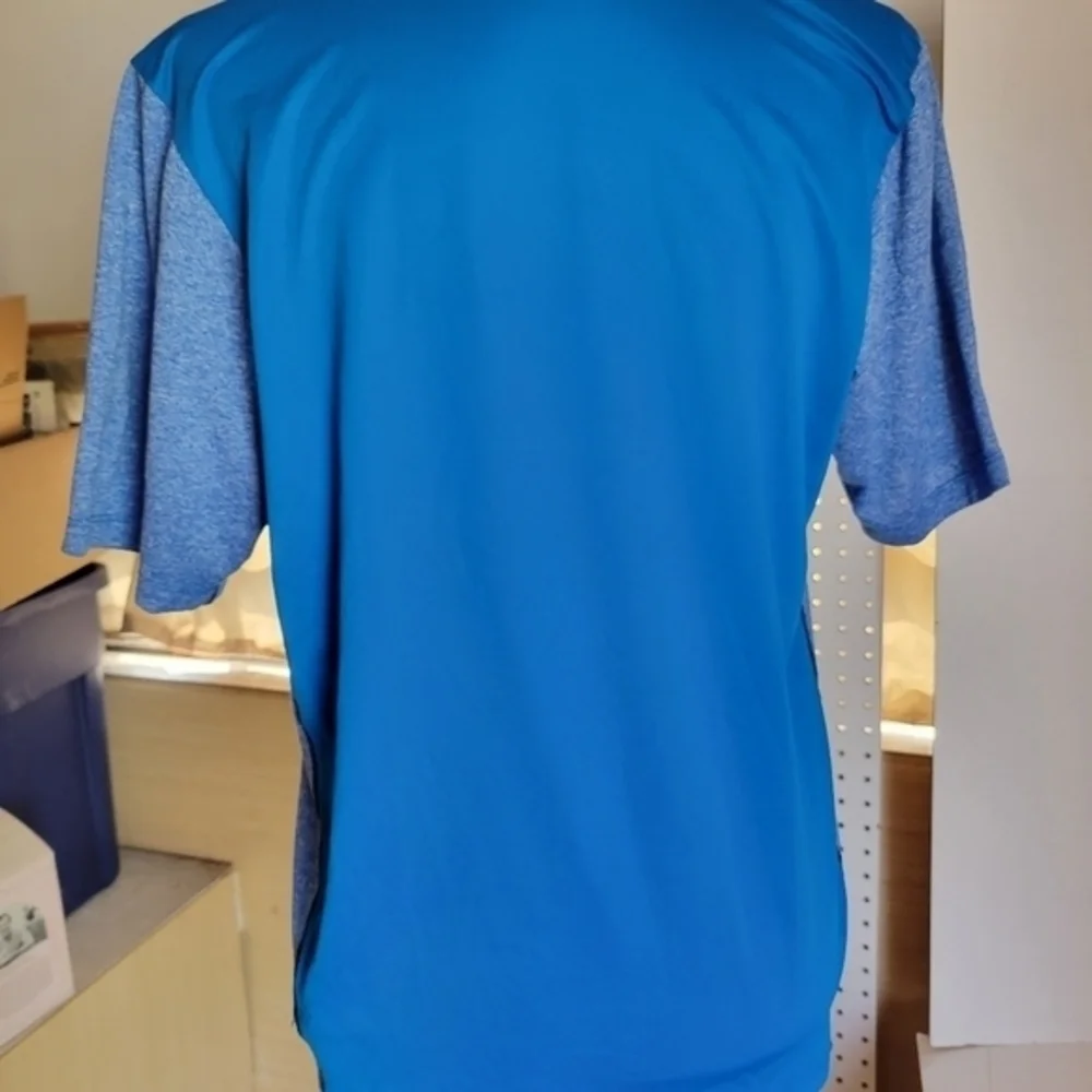 The North Face Mens‎ size small blue Tshirt flashdry
